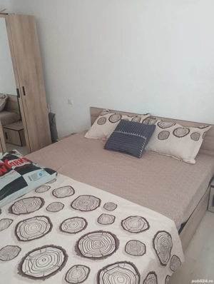 vând casă bătrânească  - imagine 4