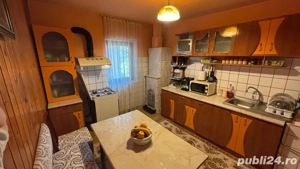 Apartament 3 camere in bloc vila 2 etaje, zona excelenta, decomandat, 2 bai, cu panorama unica - imagine 5