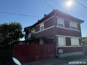 Casa de vanzare