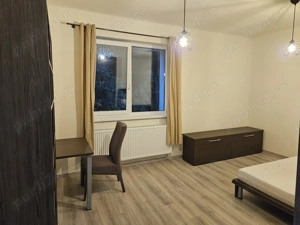 Inchiriez o camera, zona centrala - imagine 6