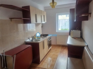 Apartament cu trei camere B-dul Unirii - imagine 2 Apartament cu trei camere B-dul Unirii - imagine 2