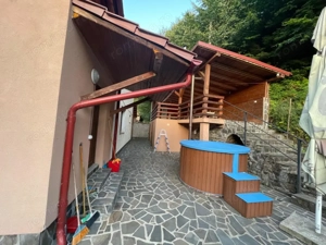 Pensiune funcțională de vânzare, cu 6 camere, 200 mp, zona Firiza-Izvoare - imagine 3