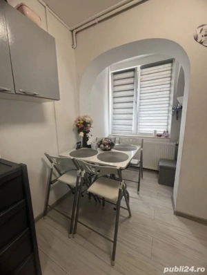 Garsonieră de vânzare