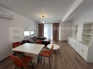 Apartament cu 2 camere, incalzire in pardoseala, loc de parcare, zona centrala
