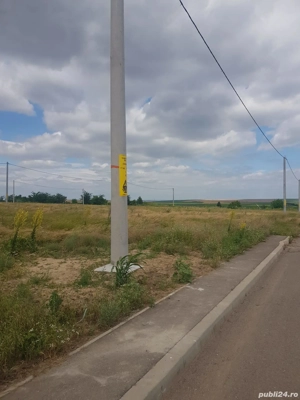 Teren intravilan de vânzare  - imagine 2 Teren intravilan de vânzare  - imagine 2