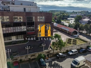 Apartament 4 camere ultracentral – confort I sporit - imagine 3 Apartament 4 camere ultracentral – confort I sporit - imagine 3