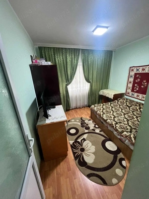 Vand apartament 3 camere central