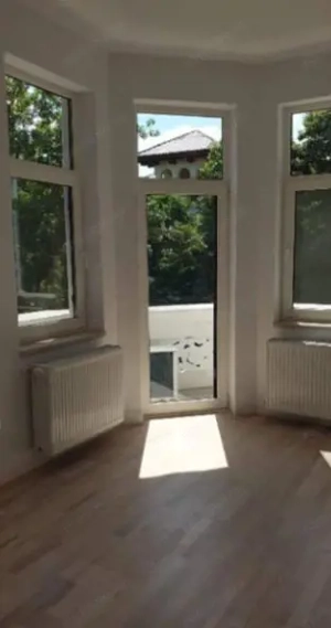 Zona Capitale sp 360 mp D+P+E1+E2 Ideal birou - imagine 3