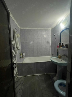 Vand apartament 3 camere central  - imagine 8 Vand apartament 3 camere central  - imagine 8