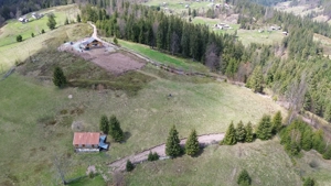 Teren in Apuseni lang Arieseni