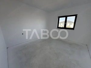 Casa individuala cu 4 camere 110 mpu si teren de 290 mp Cristian Sibiu - imagine 11
