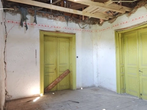 Fosta casa boiereasca langa Bucuresti - Mihai Bravu  Giurgiu. - imagine 6