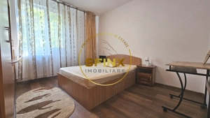 2 camere Titan Minis Costin Georgian metrou parc 