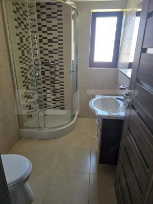 Apartament 3 camere spațios, cu pod amenajabil și parcare dublă - imagine 8