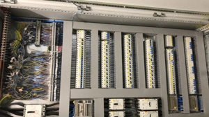 Angajez electricieni 