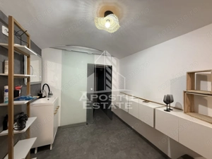 Apartament renovat cu o camera si curte, 2 bai, 50 mp, Piata Romanilor - imagine 9