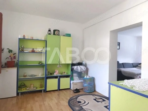 Casa de vanzare 6 camere 260 mp gradina zona foarte linistita Cisnadie - imagine 4