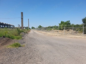 Teren industrial 130000 mp cu hale mari finisate nefinisate beton armat - imagine 6