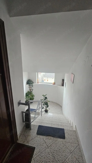 Apartament cu 2 camere la casa!