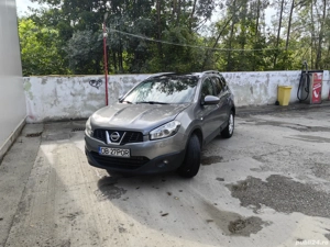 Nissan Qashqai+2