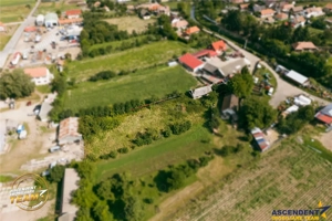 FILM! 2.200 mp, teren intravilan de vanzare in Targu-Secuiesc, Ruseni. - imagine 3