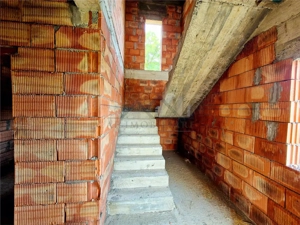 Casa de vanzare cu priveliste frumoasa - imagine 12