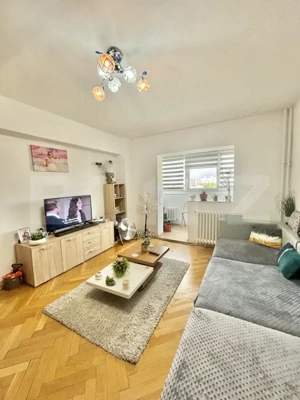 Apartament 3 camere, decomandat, et. 7/9, zona Gh. Lazăr -Iulius Mall