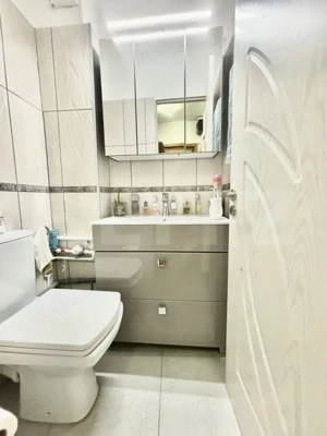 Apartament 3 camere, decomandat, et. 7/9, zona Gh. Lazăr -Iulius Mall - imagine 11