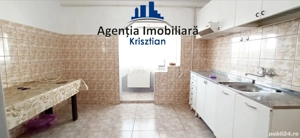 Apartament cu 2 camere de vânzare - Zona Micro 17  - imagine 3