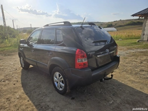 Hyundai Tucson 2.0  - imagine 3