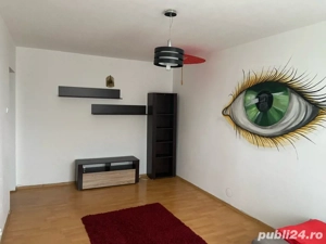 Închiriez apartament 3 camere sector 5