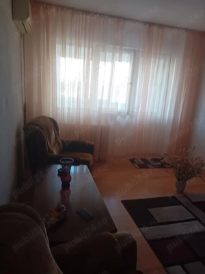 Vânzare apartament 3 camere