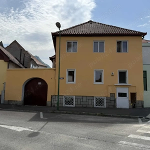 Casă de vânzare, 7 camere, Brașov