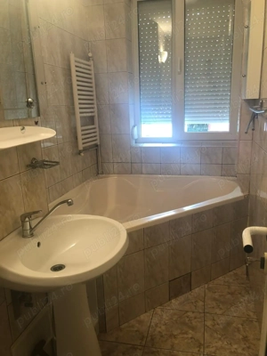 Apartament decomandat 2camere Miron Costin! Negociabil! - imagine 2 Apartament decomandat 2camere Miron Costin! Negociabil! - imagine 2