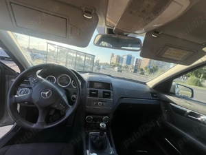 Mercedes Benz C Class 2010 - imagine 6
