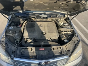 Mercedes Benz C Class 2010 - imagine 8