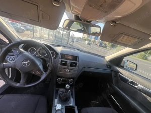 Mercedes Benz C Class 2010 - imagine 4