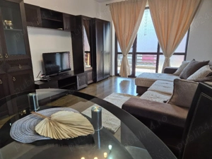 Inchiriez apartament nou, 2 camere decomandat + Terasa, Et.3, Loc de parcare, Lift.