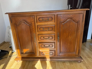 Vând comoda lemn masiv