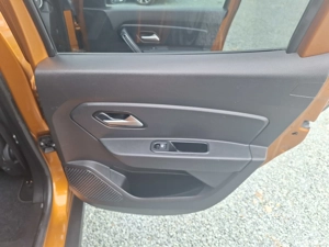 Dacia Duster 2018 fara Ad Blue motor 1500 110 cp 4x2 - imagine 5 Dacia Duster 2018 fara Ad Blue motor 1500 110 cp 4x2 - imagine 5