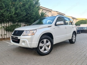 Suzuki Vitara 1.9 Diesel Euro5 4x4 Navi Incz Scaune Climatronic Jante Carlig Alb Perlat