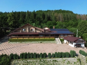 Cabana Montana- Pensiune- Sala de evenimente (Bârlogul urșilor) - imagine 3