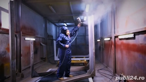 Angajam vopsitori in electrostatic