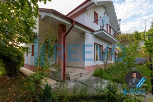 Casă/Vilă de vânzare, Luncani, Jud Bacău - imagine 2