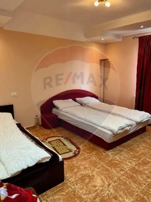 Casă / Vilă cu 6 camere de vânzare - imagine 17