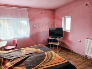 Casă / Vilă cu 5 camere de vânzare - imagine 19