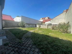 Casa S+P+2E - (posibilitate apartamentare) zona central - imagine 3