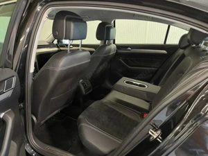 Volkswagen Passat - imagine 11