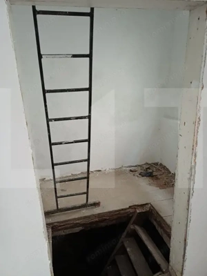 Casa de vanzare cu  2 camere ,Curtea41 - Tg Secuiesc, zona centrale - imagine 2