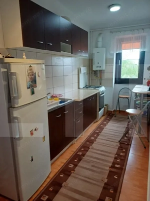 Apartament  de vanzare cu 2 camere ,in Tg.Secuiesc , in zona politiei